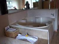 River House Inn, a Baymont by Wyndham Hotels in Florence