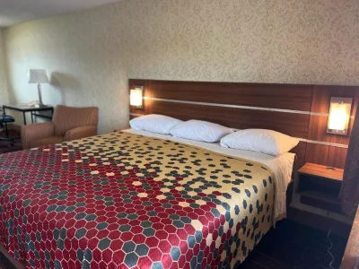 American Inn فنادق في Branford