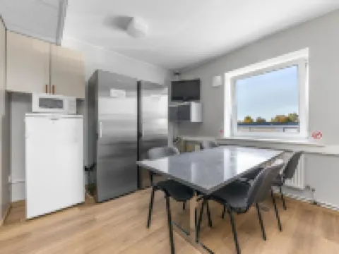 瑞爾多爾汽車旅館 派爾努酒店