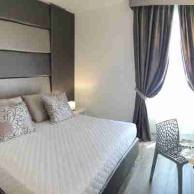 Toscana Ambassador Rooms