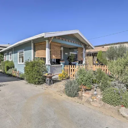 Charming Craftsman Cottage with Garden and Hot Tub!