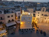 La Banchina Luxury Suites Hotels in Trani