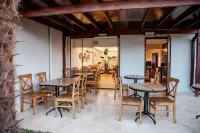 VillaQua Boutique Hotel - พร้อมอาหารเช้า