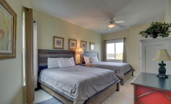 Gulfport Condo with Views Walk to Beach