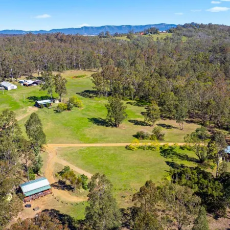Hunter Hideaway Cottages