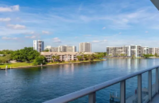 Amazing Apartments at H Beach House