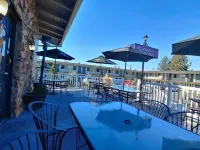 Bend Inn & Suites Hotels in Bend