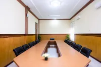 Urbanview Hotel Dedy Jaya Brebes Hotels in Brebes