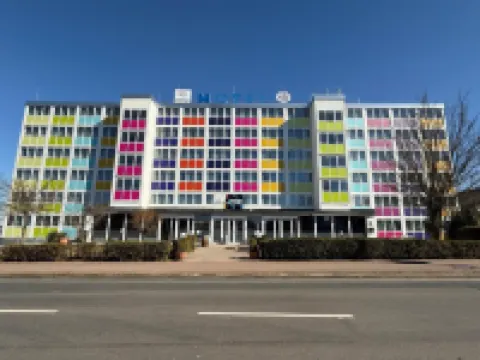 BeeVillage Messehotel Hannover Laatzen Hotéis em Laatzen