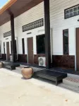 Phimai Pond House