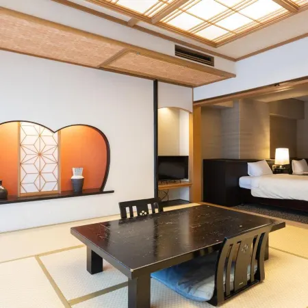 Atami Season Hotel