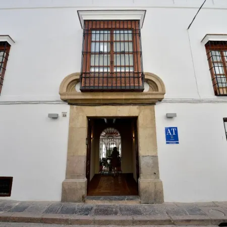 ApartaSuites Alberca Deluxe