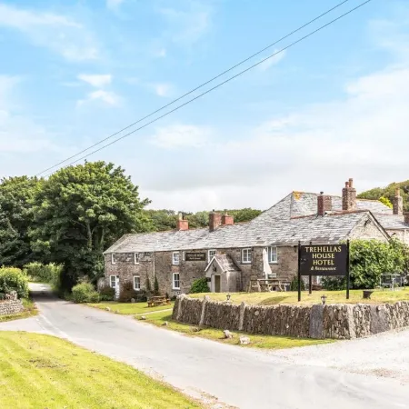 Trehellas House Hotel & Restaurant