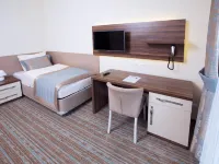 CityHotel am McKeePlatz Hotels in Crailsheim