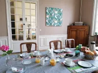 Ferme de Bonavis Hotels in Creveceur-sur-l'Escaut
