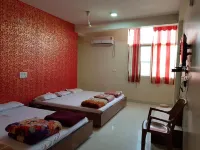 Hotel Shri Radhe Krishna Hotel a Omkareshwar
