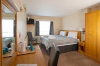 The Crown Hotel
