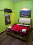 Orchid Haven - Hostels