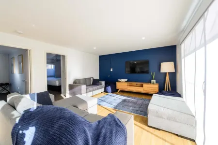 Georges Bay Apartments