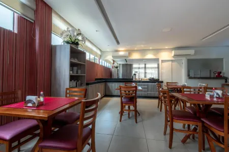 103 Hotel & Flats Отели в г. Палмас