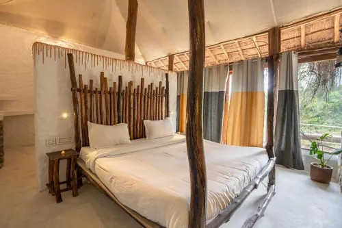 Deshadan Eco Valley Resort - An Eco Friendly Mud House Hôtels à : Keezhanthoor