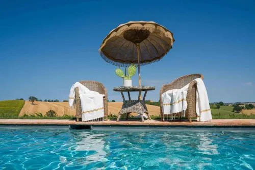 CasaVostra - Ambience Suites Hotels in San Marcello