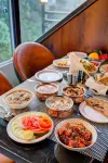 Luxe Resorts - Centrally Heated Air Conditioned Hotel in the Heart of Kasauli Hotels in Kasauli