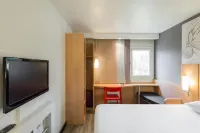 Ibis Paris Meudon Vélizy Hotels in Chaville
