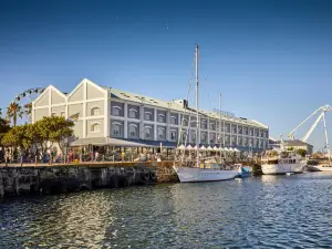 Victoria & Alfred Hotel by Newmark