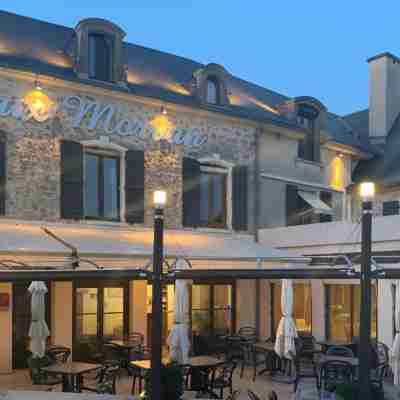 Logis Hôtel-Restaurant Au Vieux Morvan, Piscine & Spa au cœur de la Bourgogne Hotel Exterior