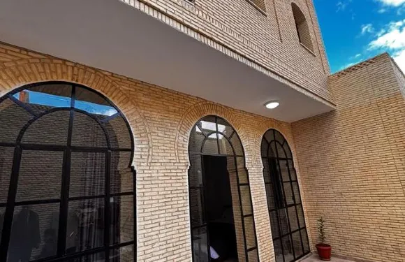 託澤爾艾瑪蒂娜酒店