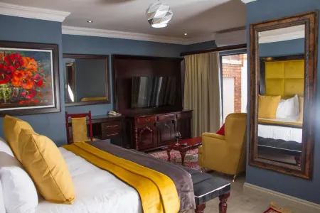 Sasavona Boutique Hotel Отели рядом с достопримечательностью «Peter Mokaba Stadium»