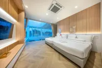 Shin Lalynn Pool Villa