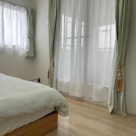 Spacious new detached house, 10-minute walk from Yachimata Station, parking for 3 cars, 4 bedrooms,