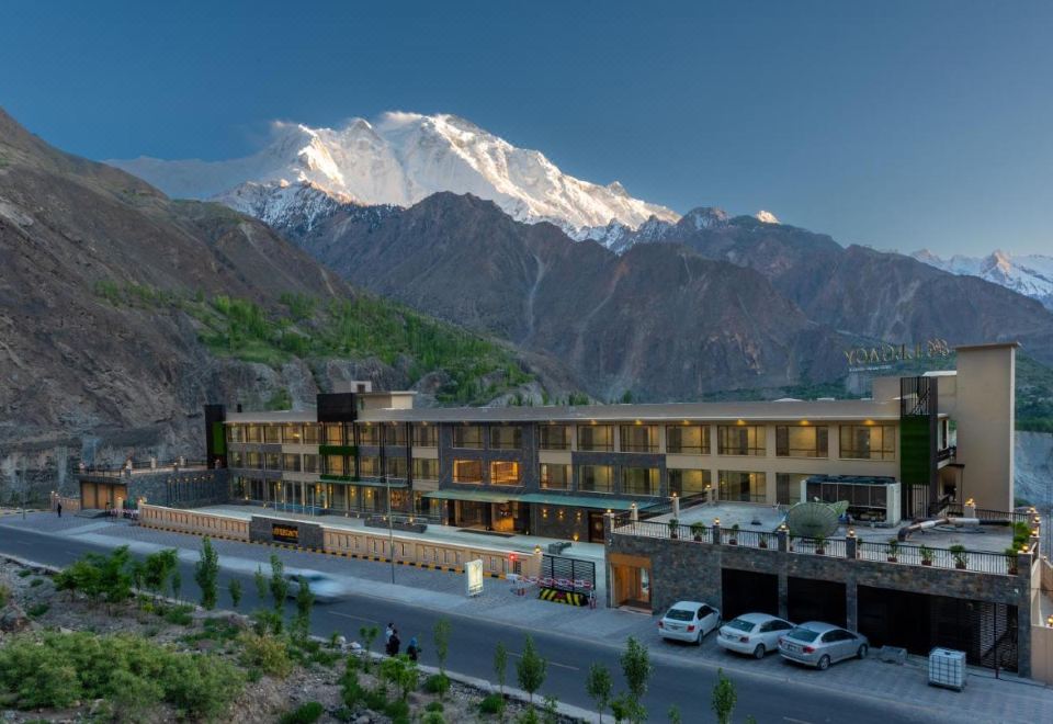 hotel overview picture