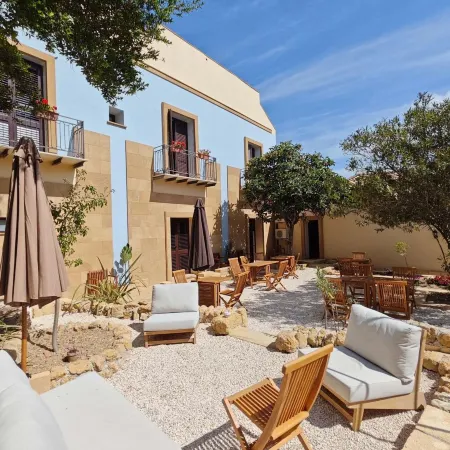 Villa Amoroso - Ospitalità Mediterranea