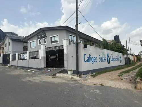 Caligeo Suites I - parking