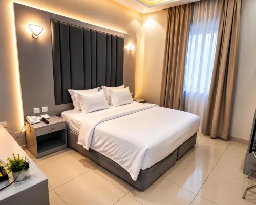 أرين النعيم Hotels near آية مول