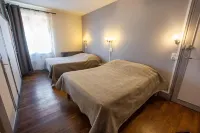 Hotel de La Pomme d'Or - 2-Star