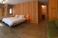 Hotel l' Aiglon Hotels in Aosta Valley