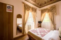 Hotel Iris