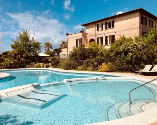 Hotel Villa Maremonti Hotels in Massa