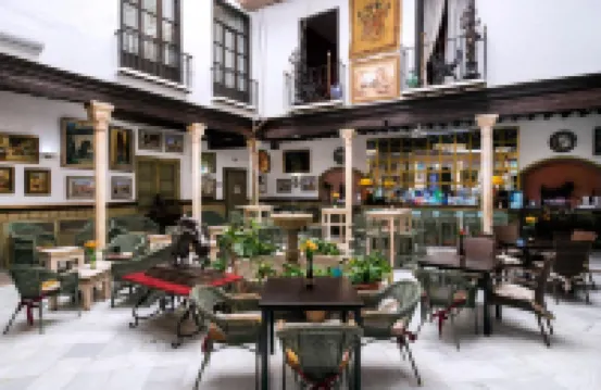 كازا بالاسيو بيلار ديل تورو