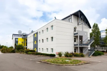 B&B Hotel Nantes Aéroport Отели в г. Ле Сореньер