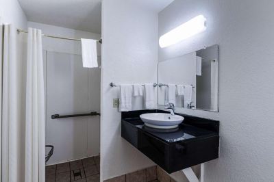 その他 モテール 6 オシュコシュの写真