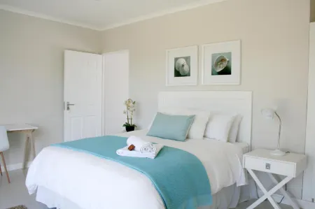 Summit Place Отели в г. Gonubie