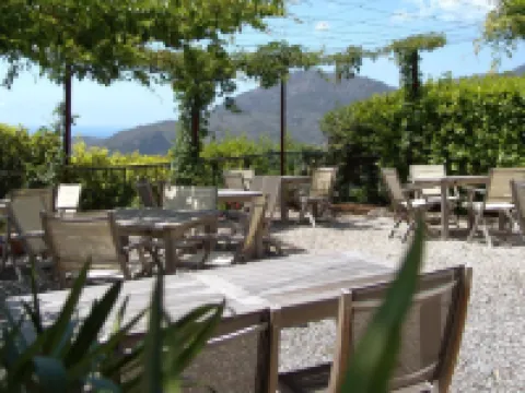 拉索斯塔奧託尼 III 號酒店