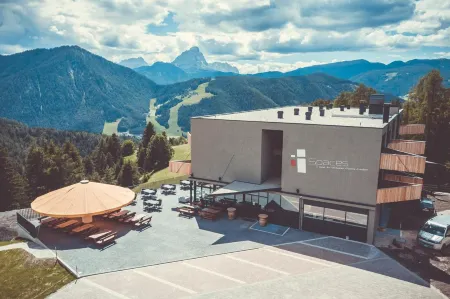 Spaces Hotel