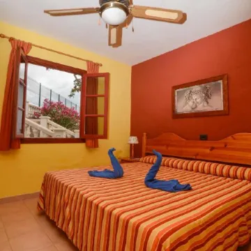 Bungalows Castillo Beach