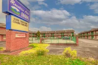 Mountain Aire Inn Sevierville - Pigeon Forge Hotels near D Garden